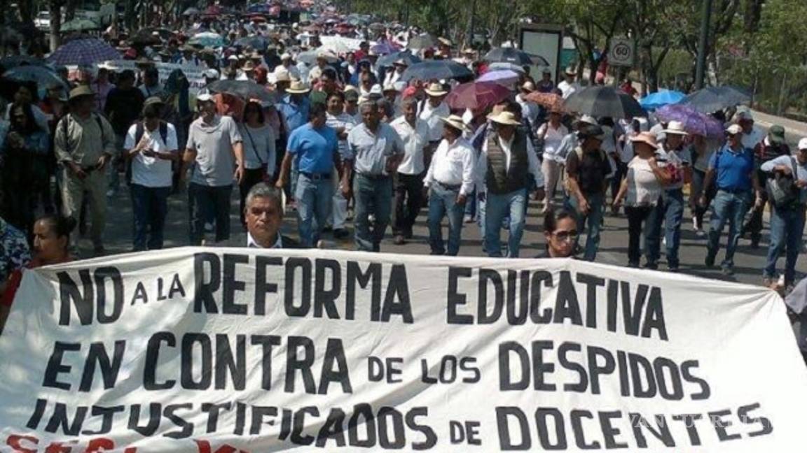 $!AMLO se compromete con la educación y pide crear nuevas escuelas normales