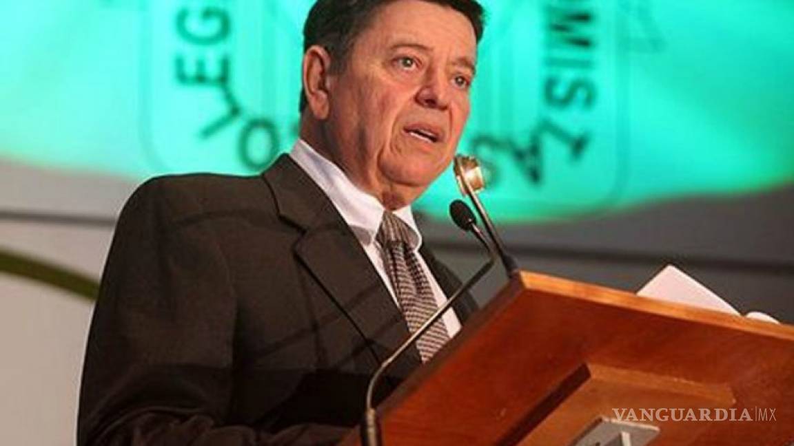 &quot;Personajes corruptos y cínicos abusaron de su cargo&quot;: así renuncia Rogelio Montemayor al PRI