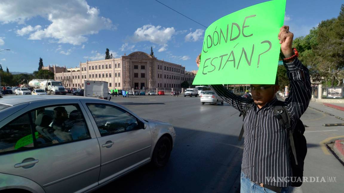 $!Exige justicia en Saltillo madre de joven desaparecido hace 11 años