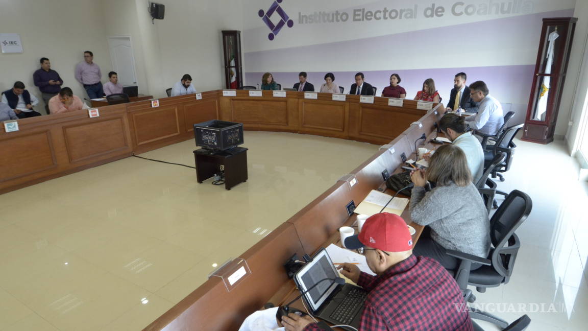 29 alcaldes de Coahuila se registran para reelegirse en el cargo
