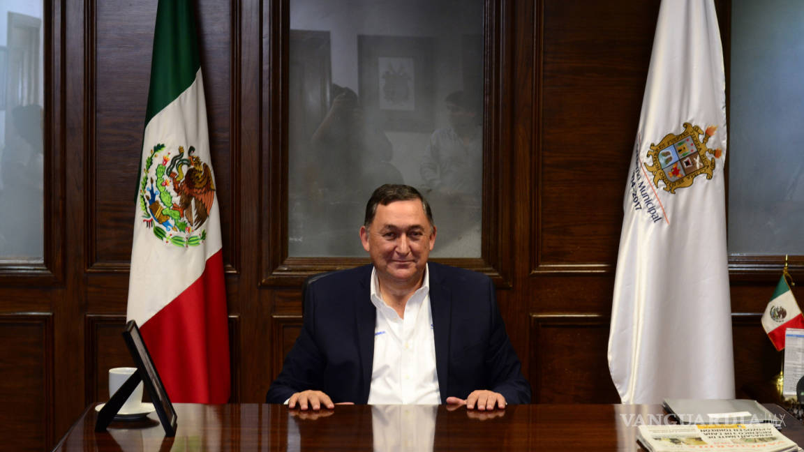 Isidro López Villarreal: &quot;Estaría orgullosísimo de ser Gobernador de Coahuila&quot;