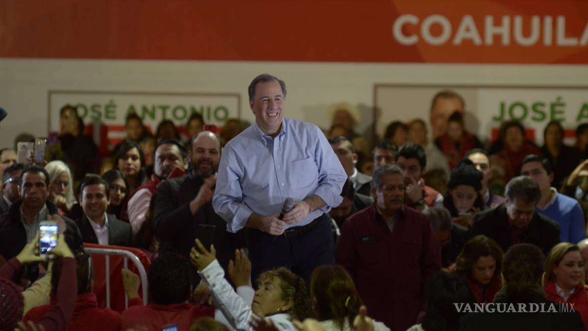 $!'Las calles son para los ciudadanos y las cárceles para los delincuentes', ratifica Meade en Saltillo