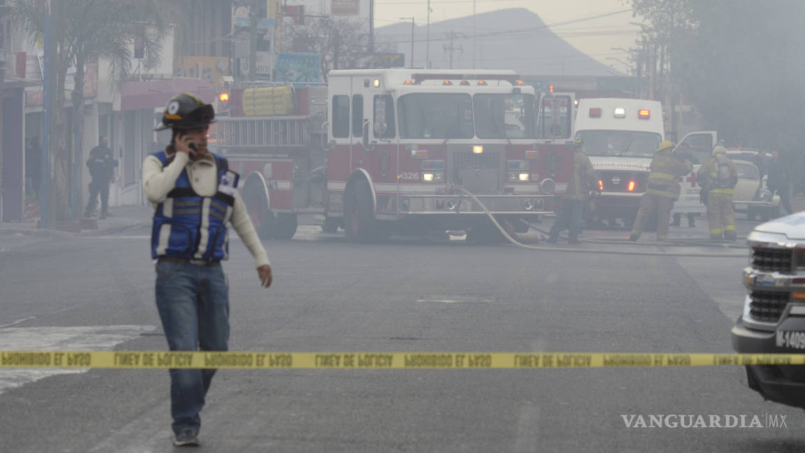 $!Se incendia Tacos Checo en Saltillo