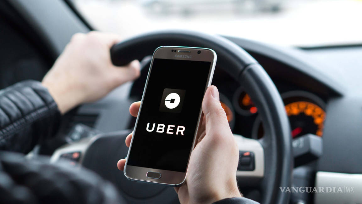Uber lanza 'modo silencio' para que conductores no hablen durante el viaje