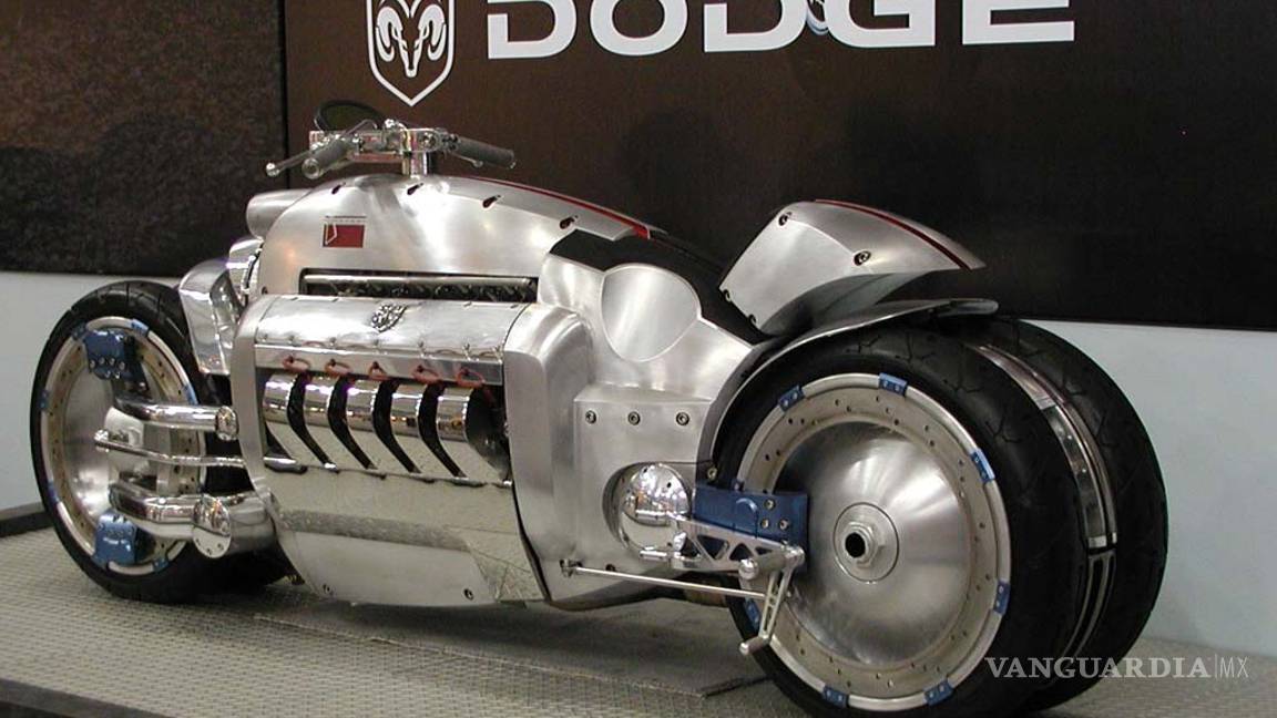 $!6 ejemplos de cuando una marca de coches se mete en el mundo de las motos