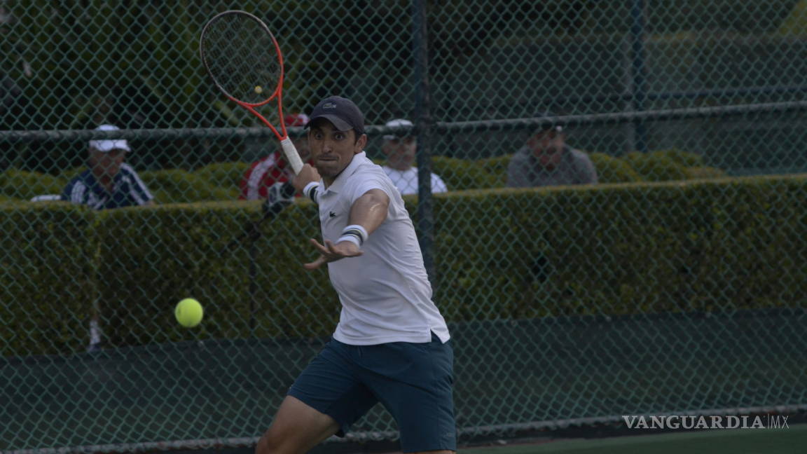 ‘Tiburón’ Ramírez devora a Javier Martínez y llega a la semifinal del Saltillo Open