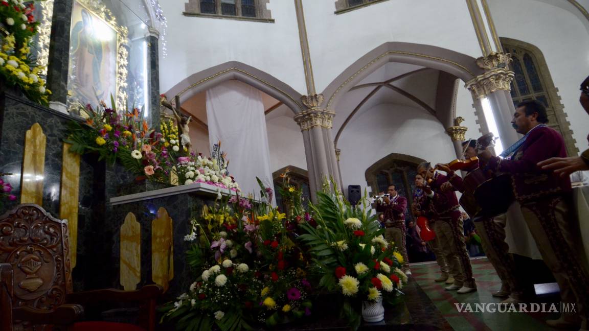 Cientos de saltillenses celebran a la Virgen de Guadalupe con ‘Las Mañanitas’