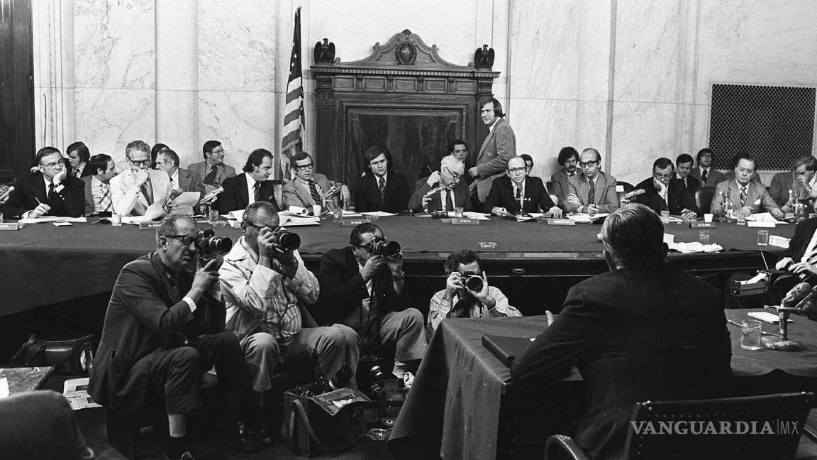 $!¡Histórico!, juicio político a Trump hace su debut en televisión y otros medios en las las primeras audiencias públicas