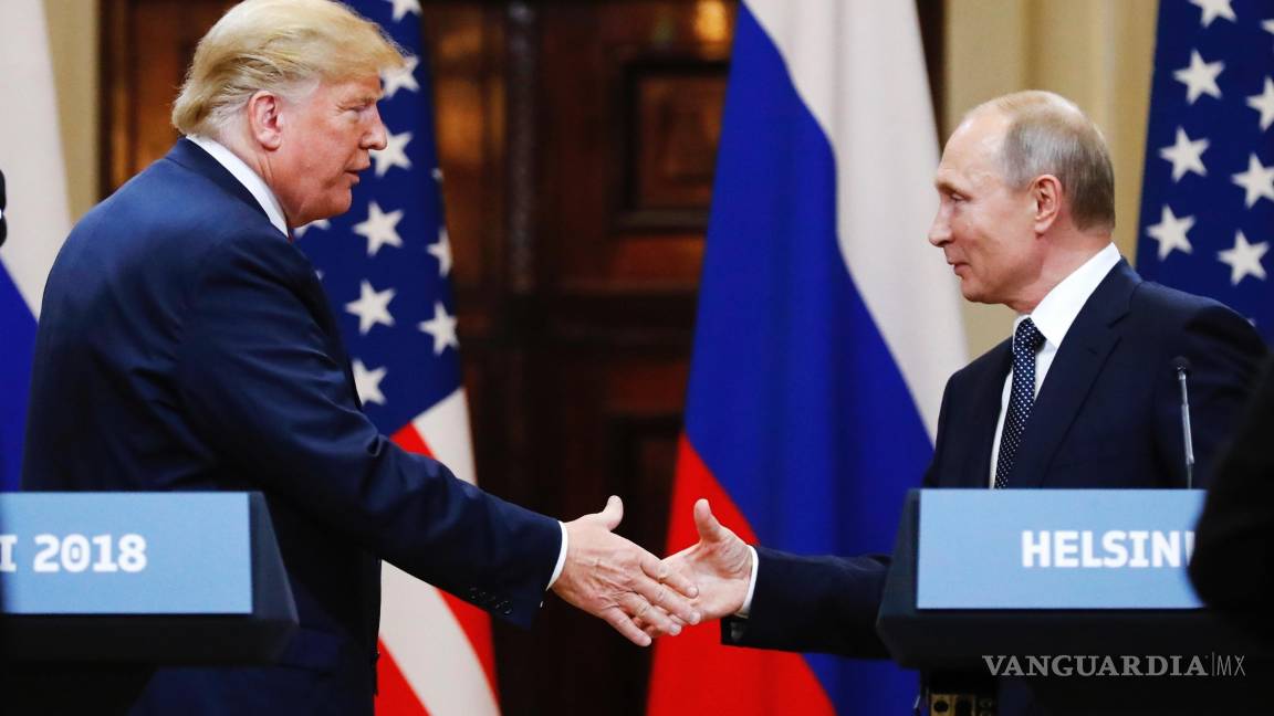 $!En su conversación de 90 minutos, Donald Trump y Vladímir Putin acordaron iniciar las negociaciones para poner fin a la guerra.