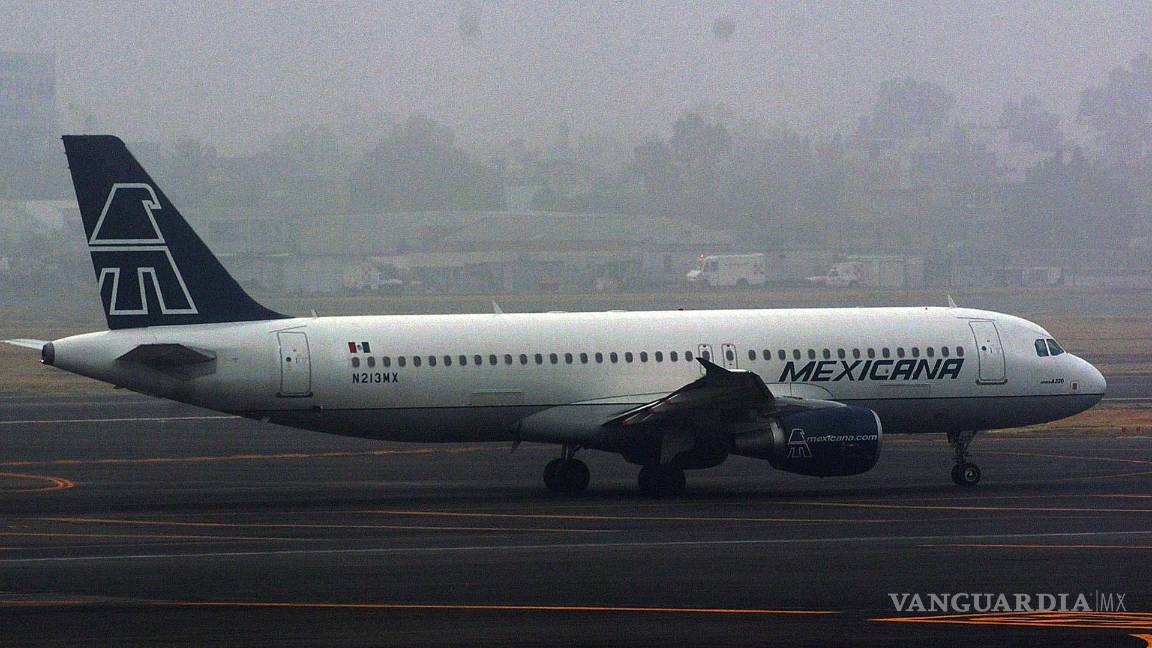 $!Fotografía de archivo fechada el 19 de febrero de 2008, que muestra un avión de Mexicana de Aviación, en una pista del Aeropuerto Internacional de la CDMX.