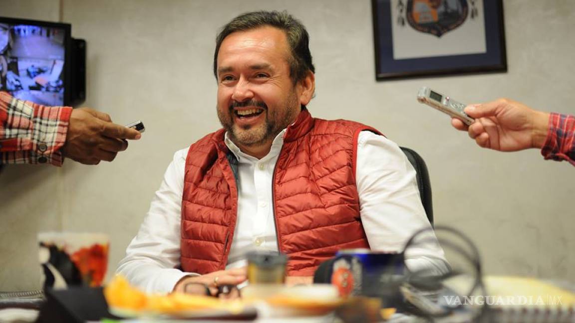 Gerardo Garcia deja la Presidencia de Monclova para buscar candidatura