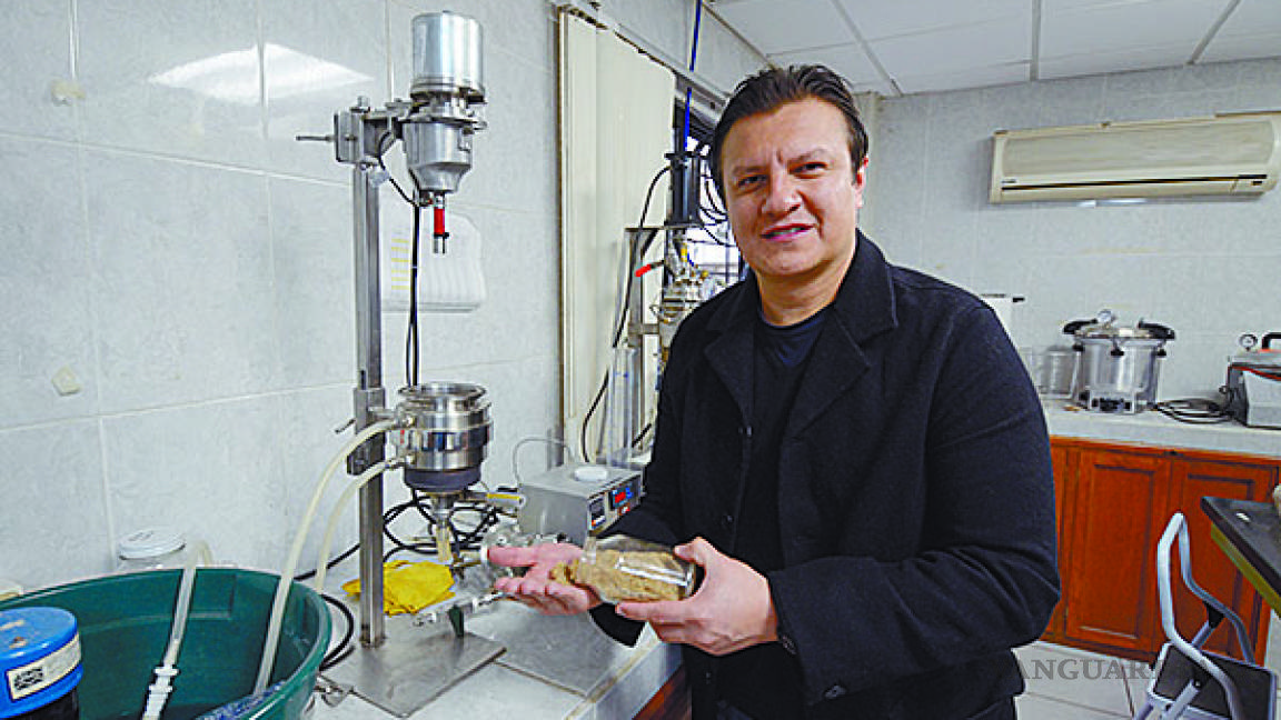 $!Crean en Ciencias Químicas de la UAdeC biocombustible sustituto de la gasolina