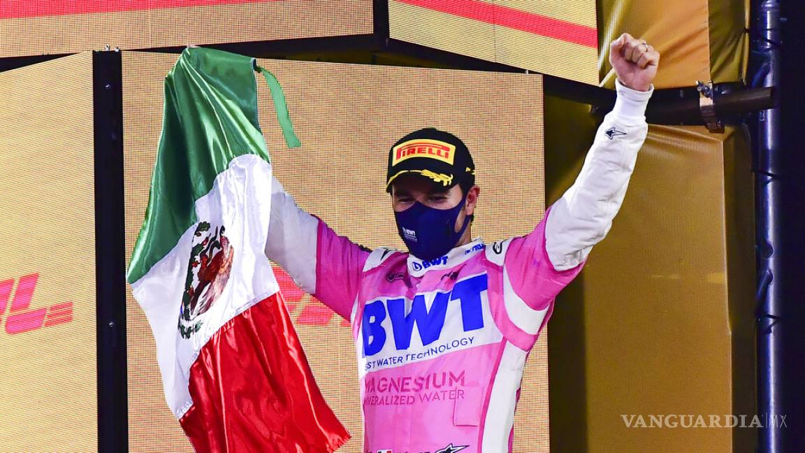 Las lágrimas de 'Checo' Pérez al momento de escuchar el Himno Nacional