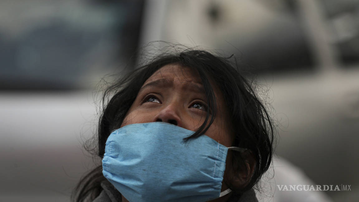 $!El peregrinaje para encontrar un hospital para personas con COVID-19 en México (fotos)