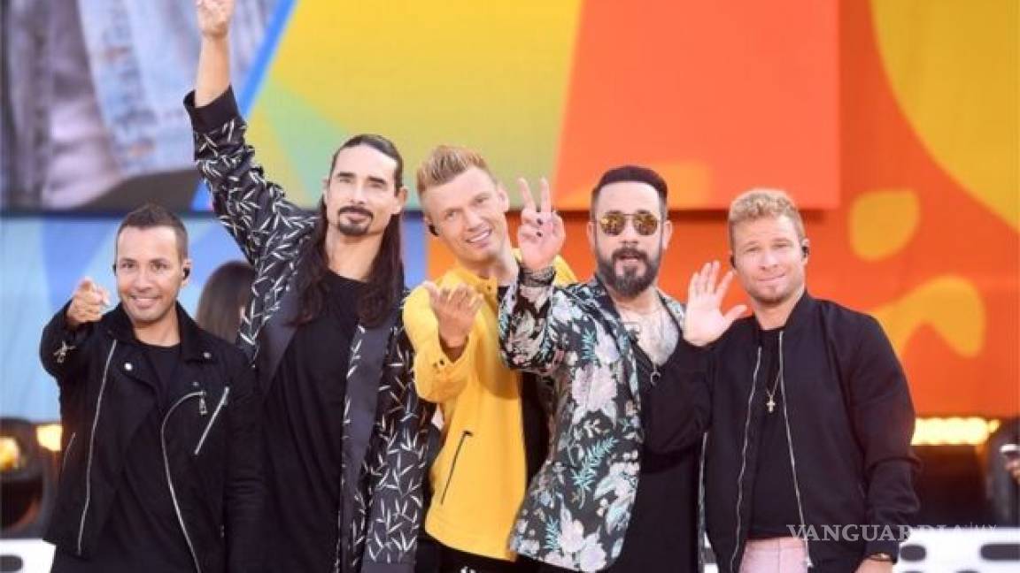 Derrumbe de plataforma en show de Backstreet Boys deja hay 14 heridos