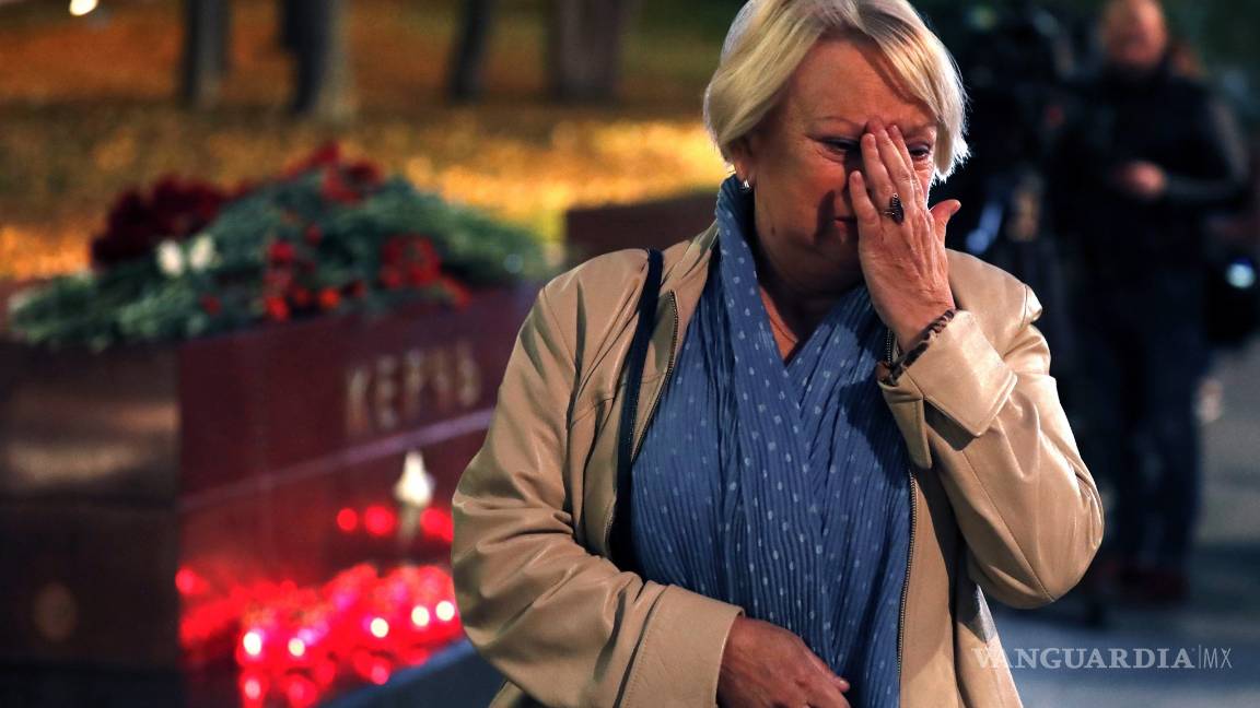 $!Un estudiante de 18 años acribilla a 19 personas en una escuela de Crimea