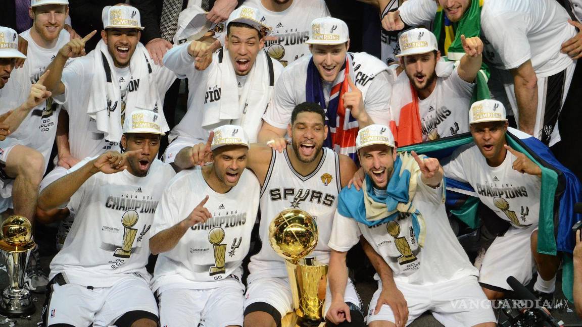 Spurs de San Antonio, equipo de la NBA, rehabilitará canchas de basquetbol de la colonia Mirasierra, en Saltillo