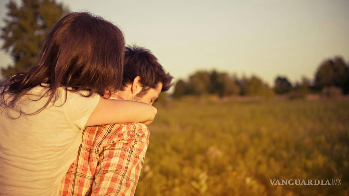 Teoría del triángulo del amor: El método para durar más con tu pareja