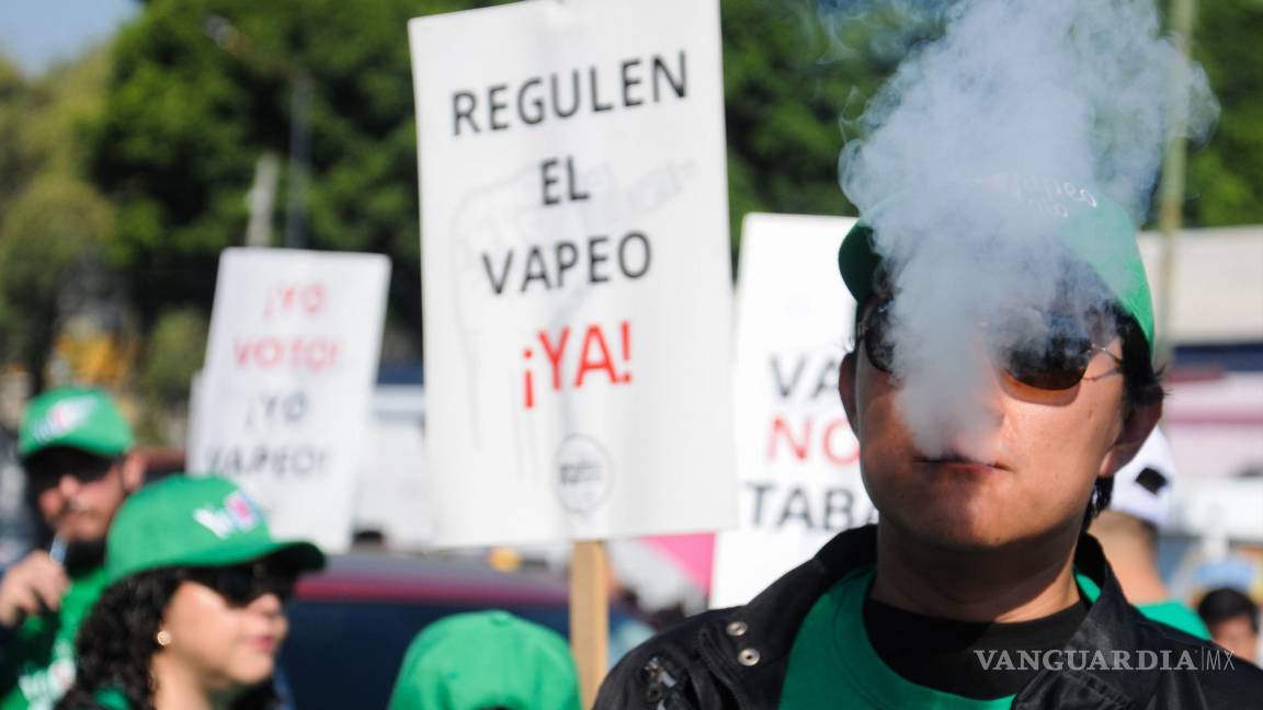 Alertan tabacaleros: prohibición de vapeadores provocará mercado negro