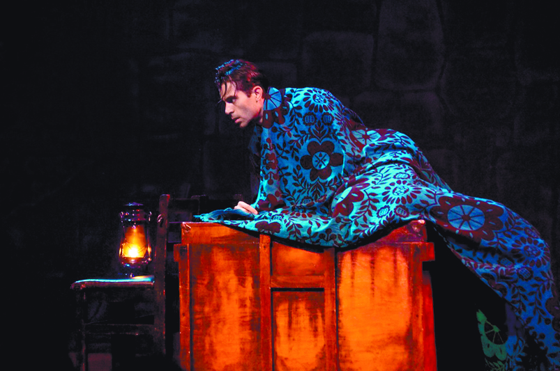 $!'La Dama de Negro' aterrorizará a Saltillo