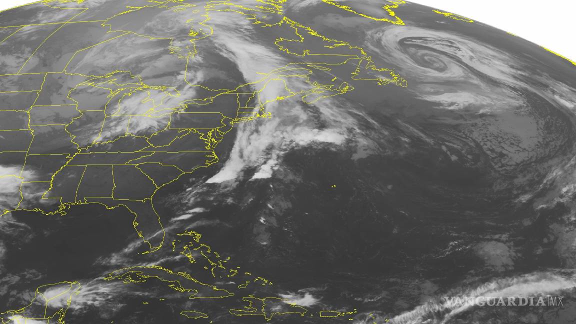 $!Los fuertes vientos reactivan el masivo incendio del noroeste de Canadá