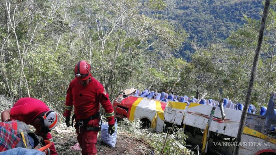 Accidente carretero deja 25 muertos en Bolivia
