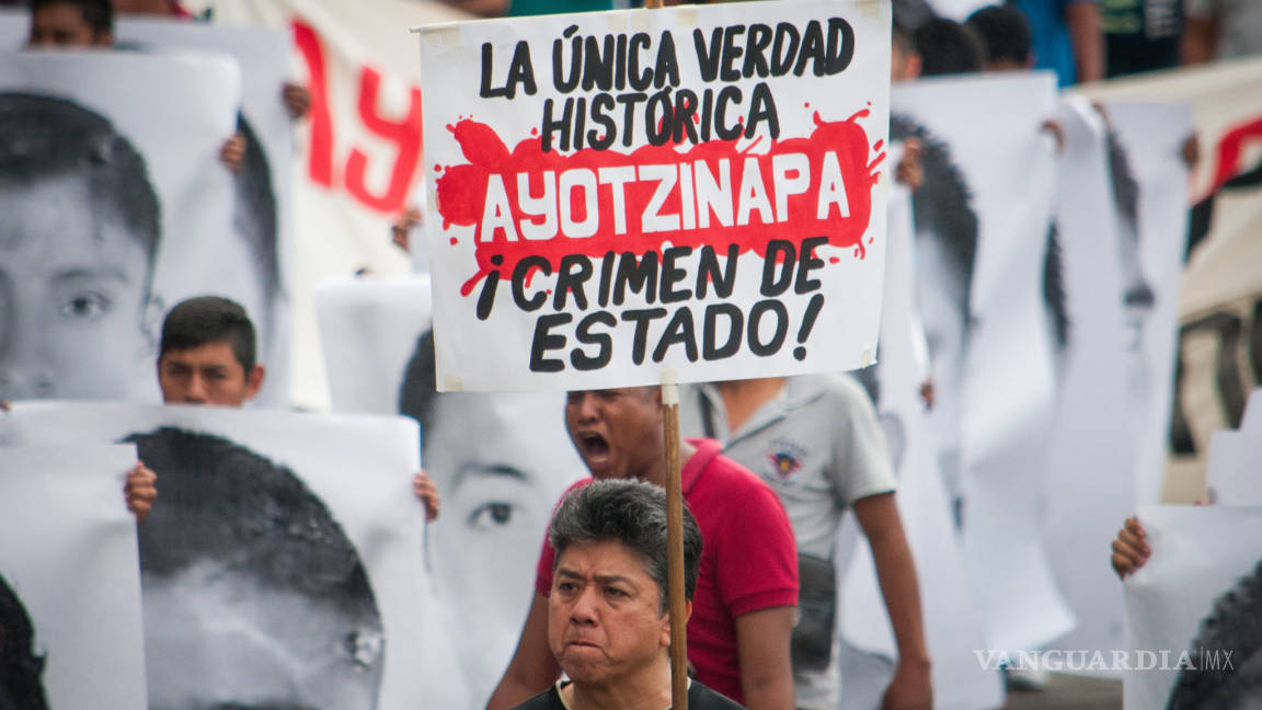 Aborda SEP en libros de texto el caso Ayotzinapa