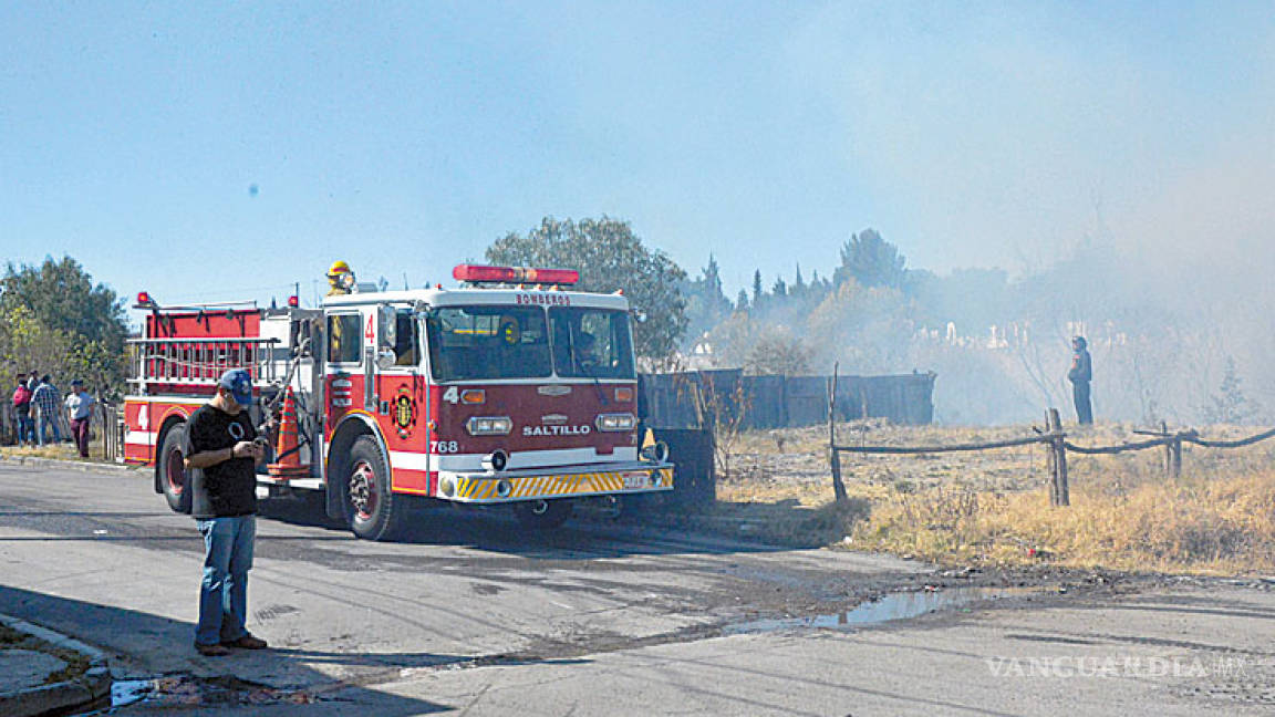 Incendio en El Martillo; sospechan sea provocado