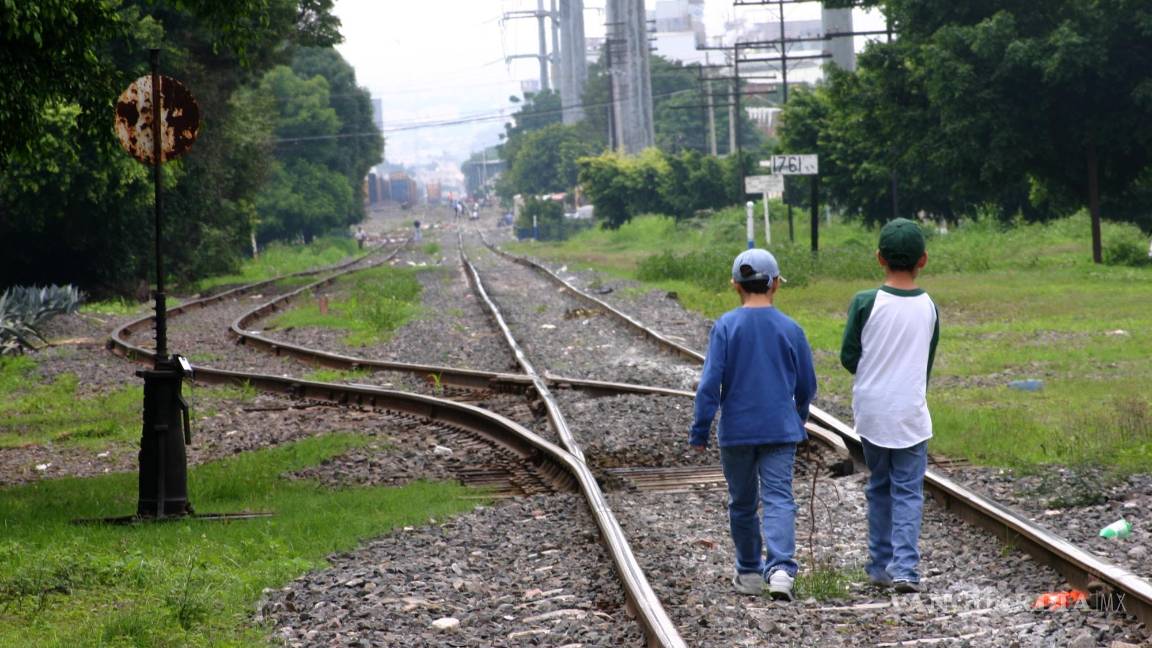 $!Prohíbe Senado alojamiento de menores en estaciones de migración