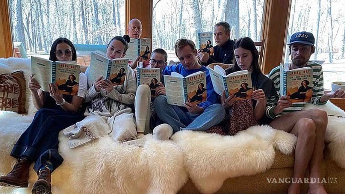 $!Bruce Willis y Demi Moore hacen de su cuarentena un club de lectura