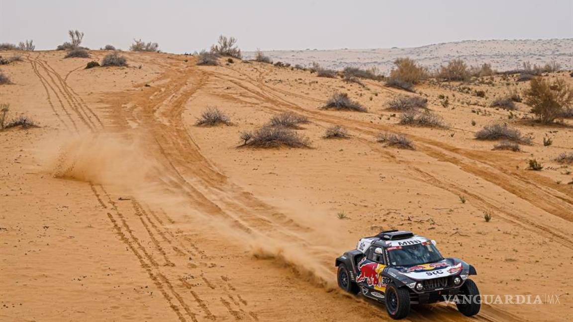 Stéphane Peterhansel dio un golpe de autoridad en el Rally de Dakar