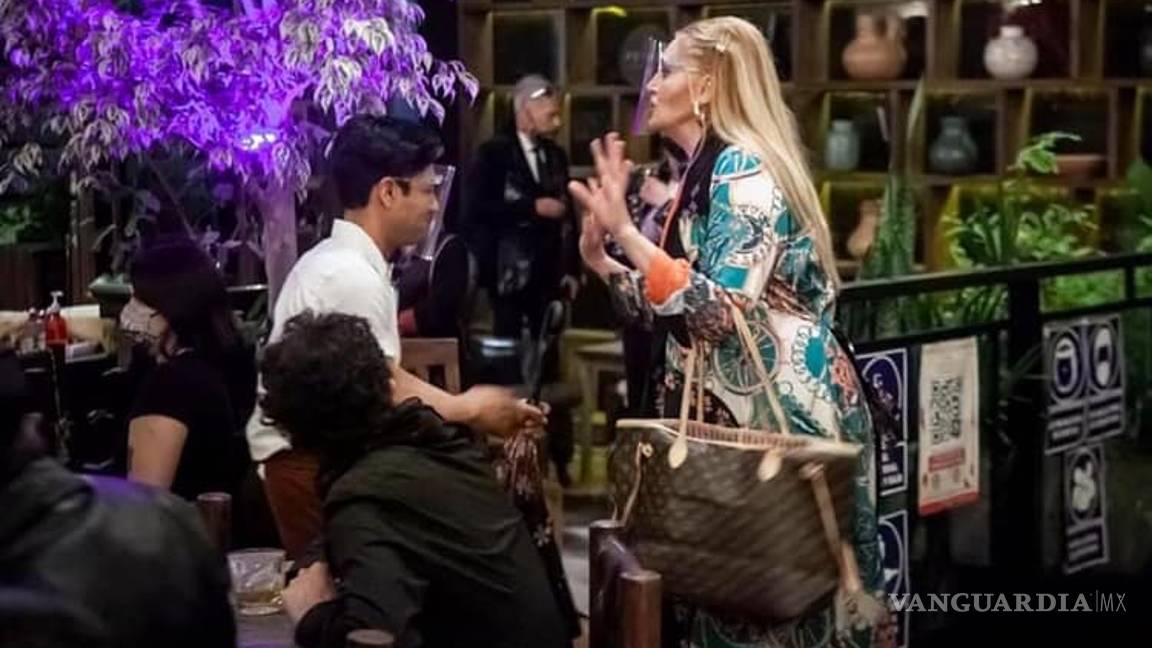 $!Anna Ciocchetti da el banderazo al teatro presencial en CDMX