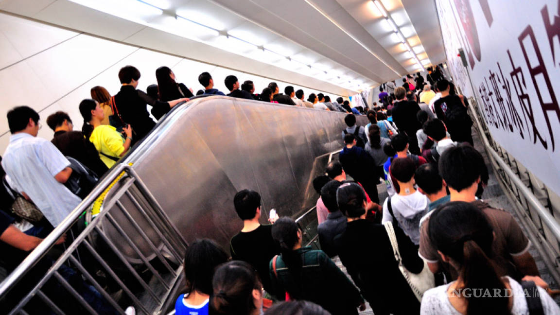 Difunden video de supuesto suicidio colectivo en metro de Pekín