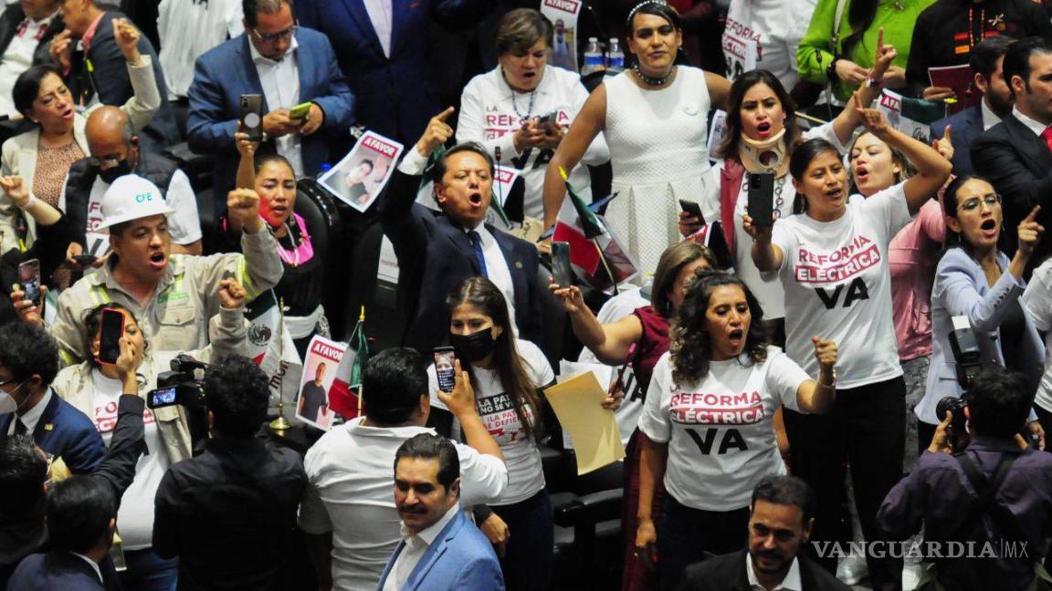 $!Pablo Amilcar, diputado de Morena, crítica el voto en contra de los diputados de oposición.