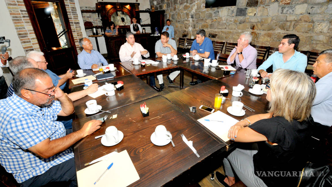 Alcalde de Monclova se reúne con empresarios