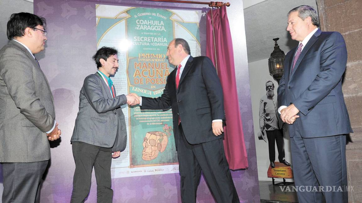 $!Entregan Premio Internacional Manuel Acuña de Poesía 2015