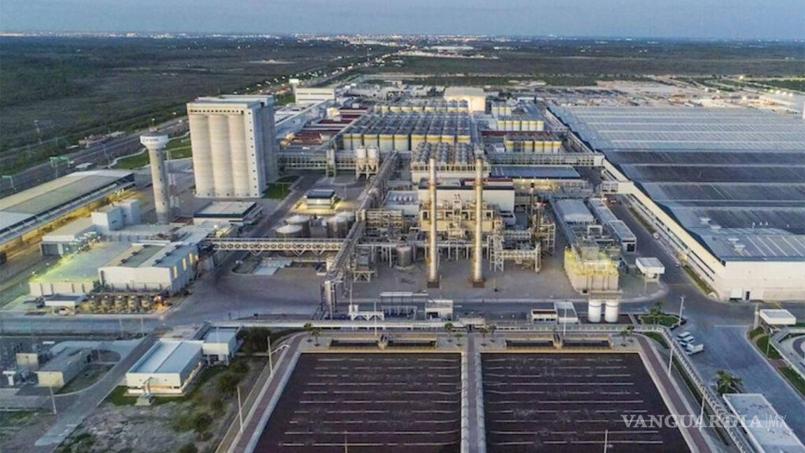 $!La planta del Grupo Modelo instalada en Nava, da empleo a 2 mil personas de manera directa.