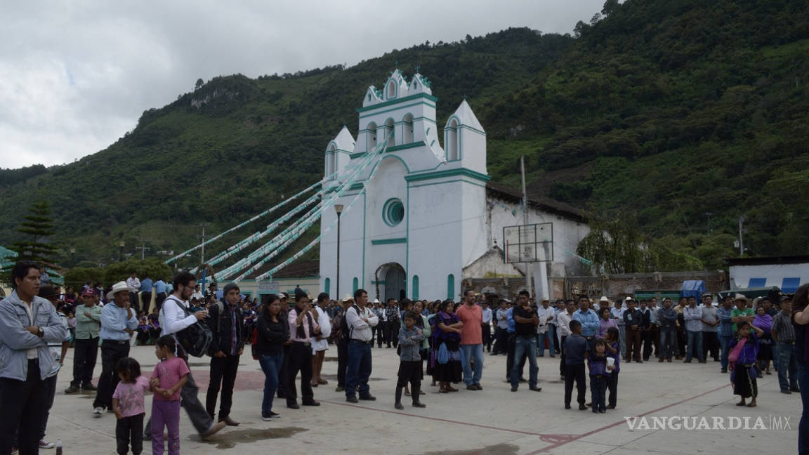 Piden ayuda desplazados por violencia en Chenalhó