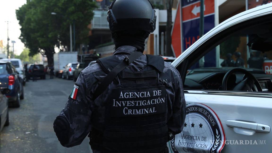 Caen dos agentes de la AIC por tortura en investigaciones del caso Ayotzinapa