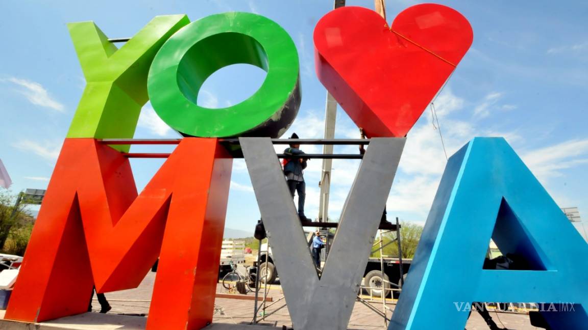Tras polémica, presentan oficialmente letras monumentales de Monclova