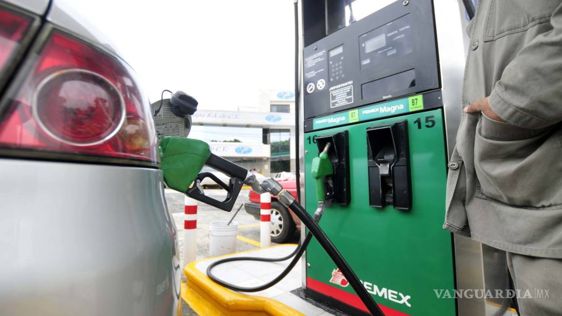 México importa 75% de gasolina