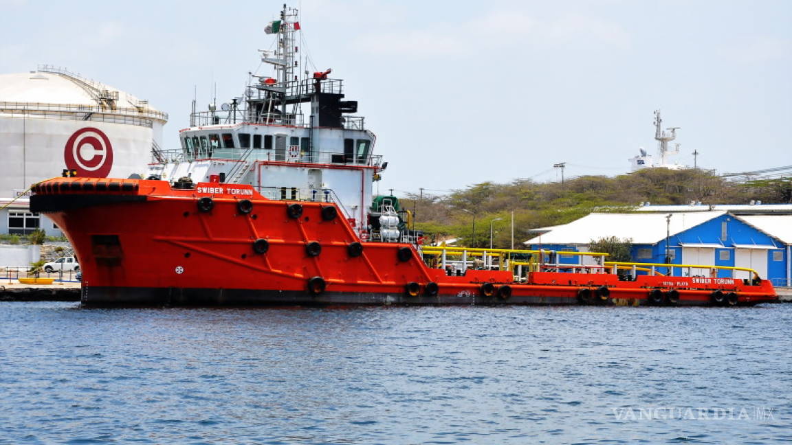 Encalla buque con diesel en Tabasco; Profepa descarta daños