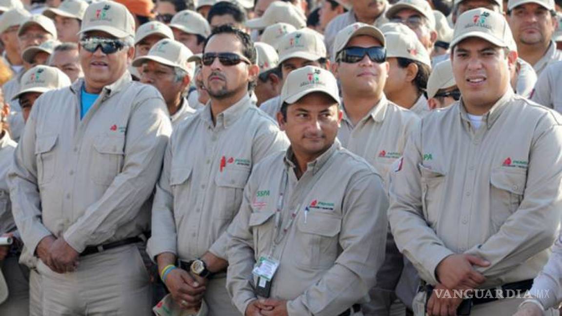 Acuerdan Pemex y sindicato aumento del 3.37% al salario de trabajadores