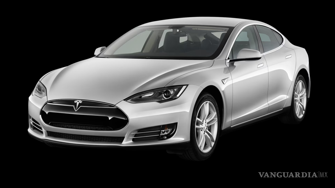 Tesla revisará más de 125 mil autos, esta es la razón
