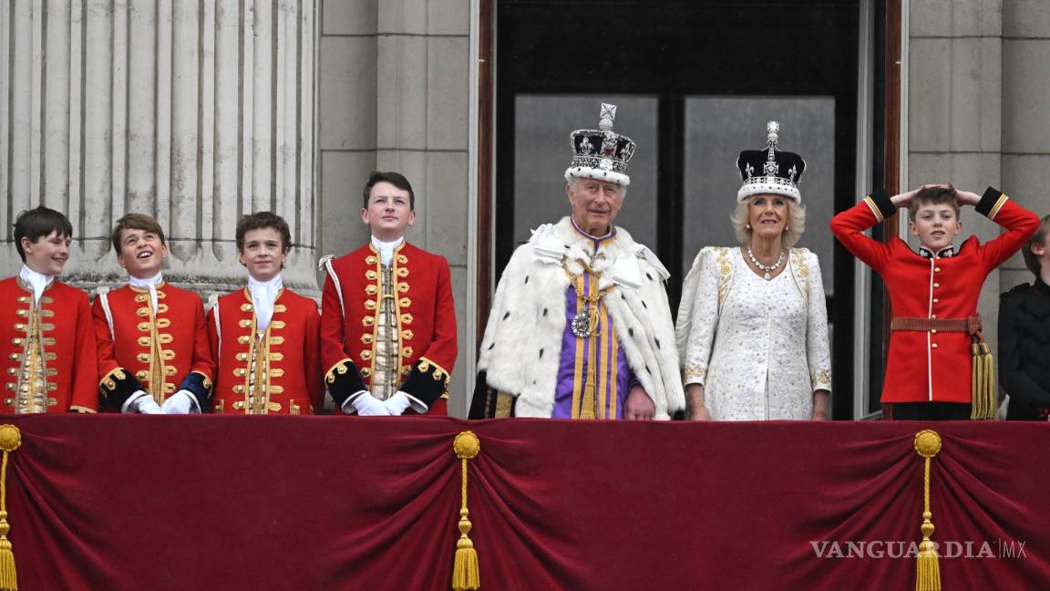 Así inicia el reinado del Carlos III tras una larga espera para ser el monarca británico (fotos)