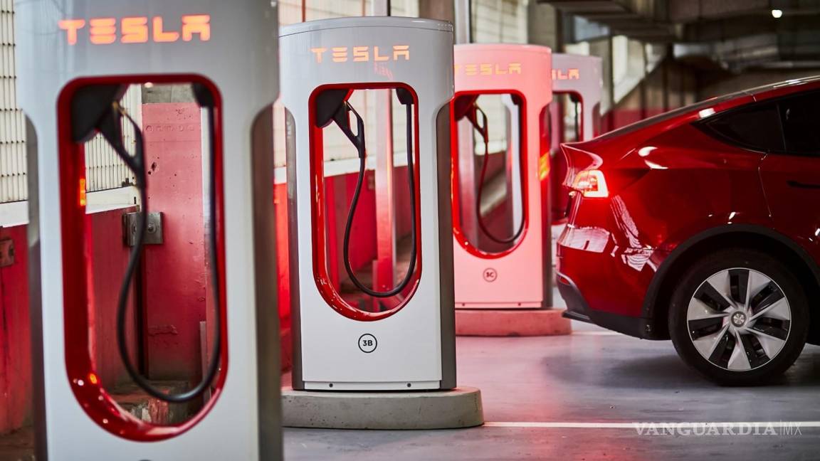 Volvo ‘sigue la corriente’ y usará cargadores de Tesla