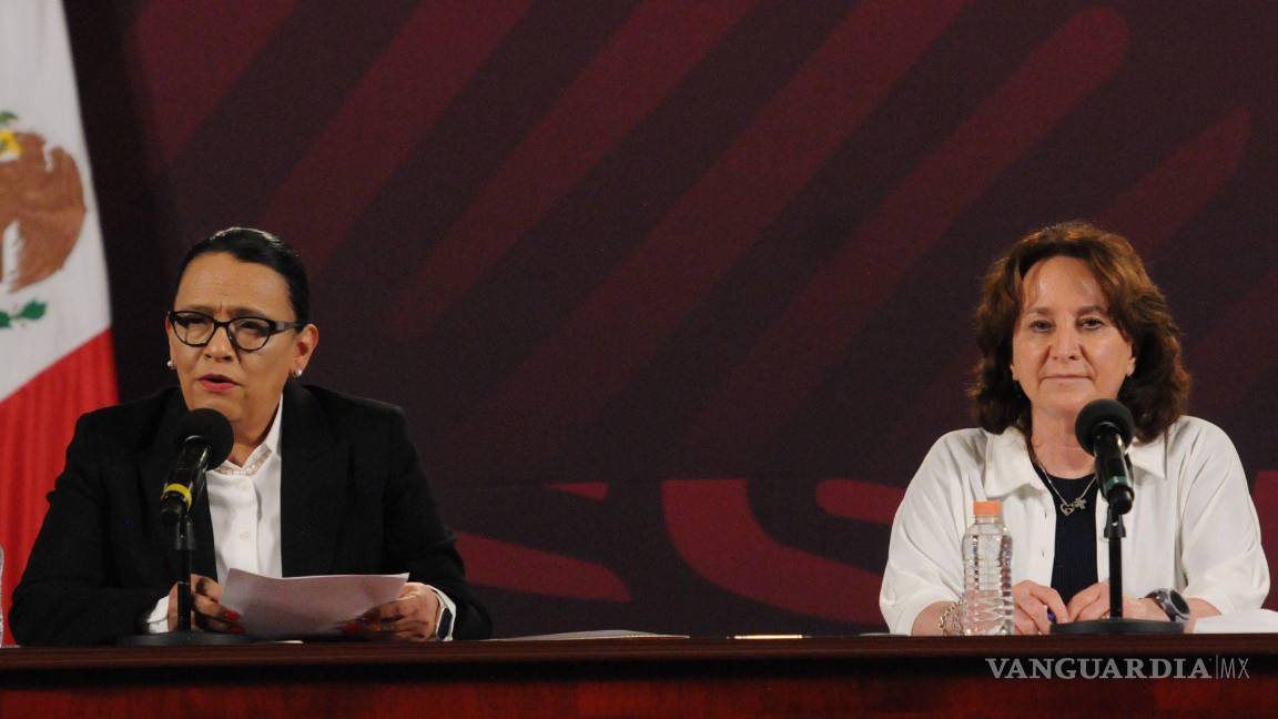 $!Rosa Icela Rodríguez, titular de la SSPC (I), y Sara Irene Herrerías, titular de la Fiscalía Especializada en Derechos Humanos (D).