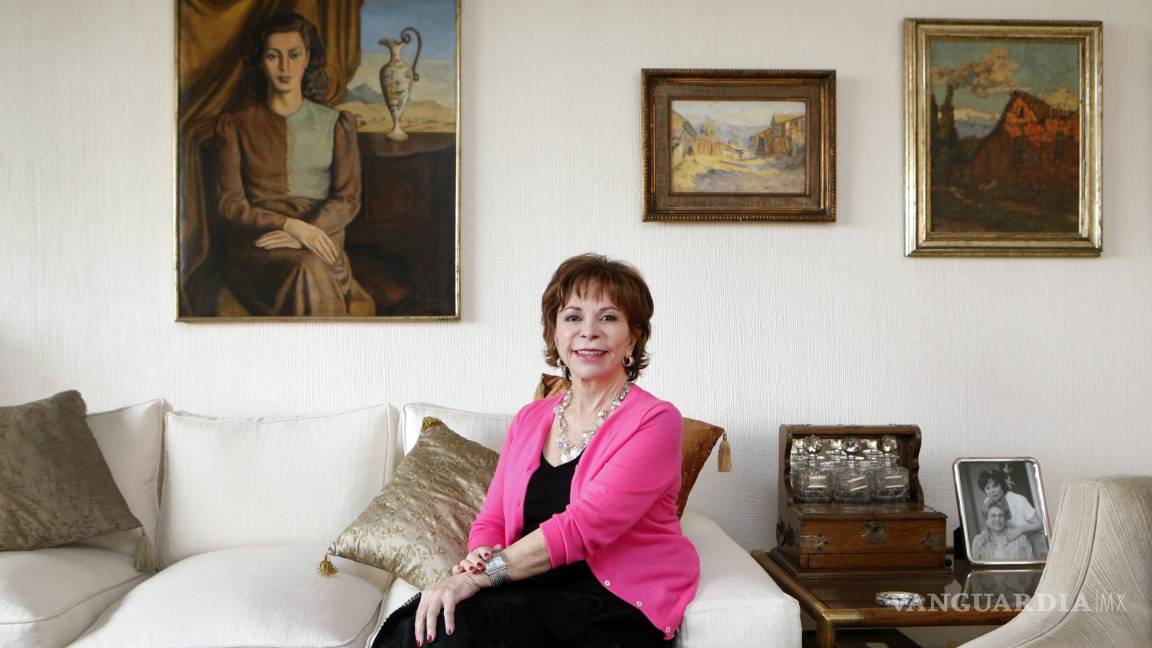 $!Además de su trabajo como escritora, Allende dedica gran parte de su tiempo a los derechos humanos.
