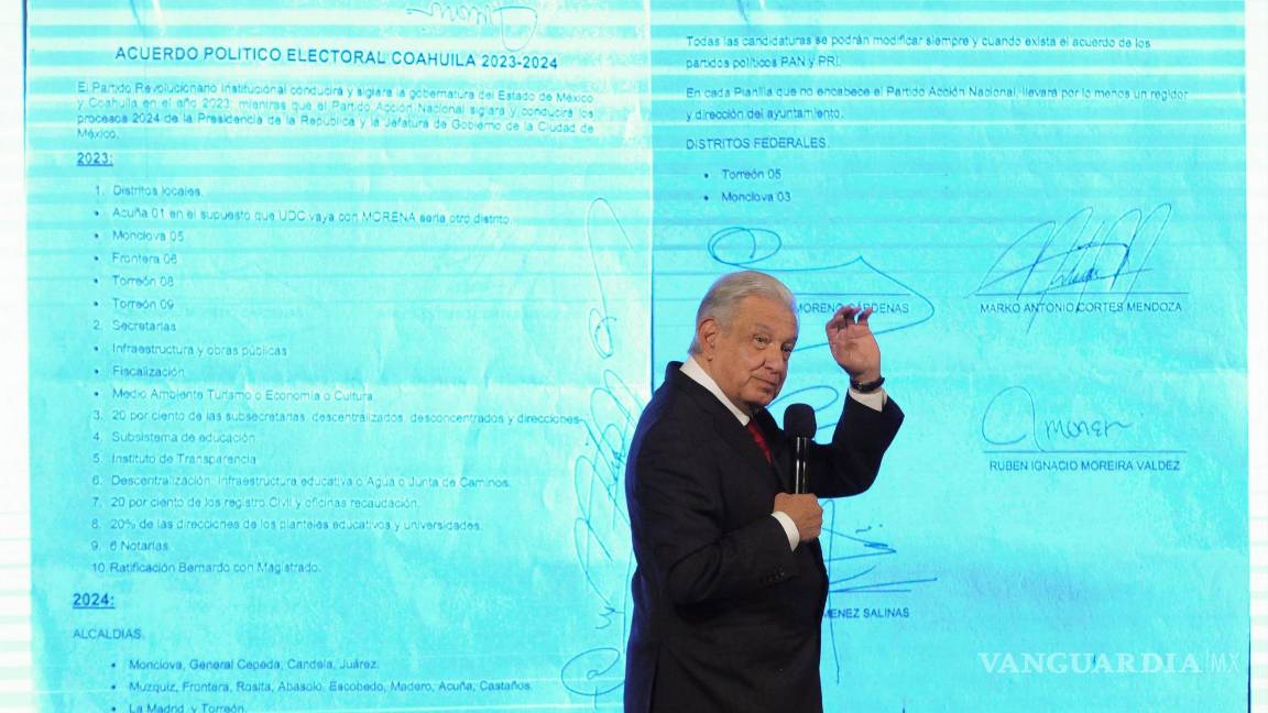 $!El presidente Andrés Manuel López Obrador habló este jueves sobre el pacto entre PRI y PAN en Coahuila.