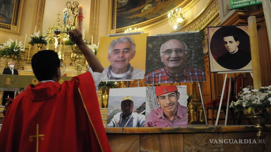 $!La Compañía de Jesús en México suma a su indignación, no solo a la impunidad, también a la negligencia del Ejército.